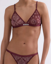 Laden Sie das Bild in den Galerie-Viewer, UMA triangle bralette, Bordeaux