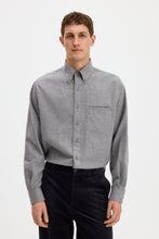 Laden Sie das Bild in den Galerie-Viewer, Zack Flannel Shirt, Medium Grey