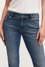 Load image into Gallery viewer, Monroe CD medium aged washed indigo