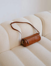 Load image into Gallery viewer, Izzy Cognac Classic Leather