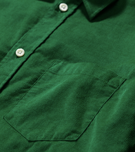 Load image into Gallery viewer, Osvald Corduroy sporting green