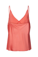 Load image into Gallery viewer, Jette Solid bias seams camisole Strawberry