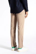 Load image into Gallery viewer, Aros Regular Light Stretch Utility Khaki