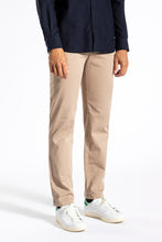 Load image into Gallery viewer, Aros Regular Light Stretch Utility Khaki