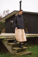 Laden Sie das Bild in den Galerie-Viewer, Lynn Poplin Utility Khaki