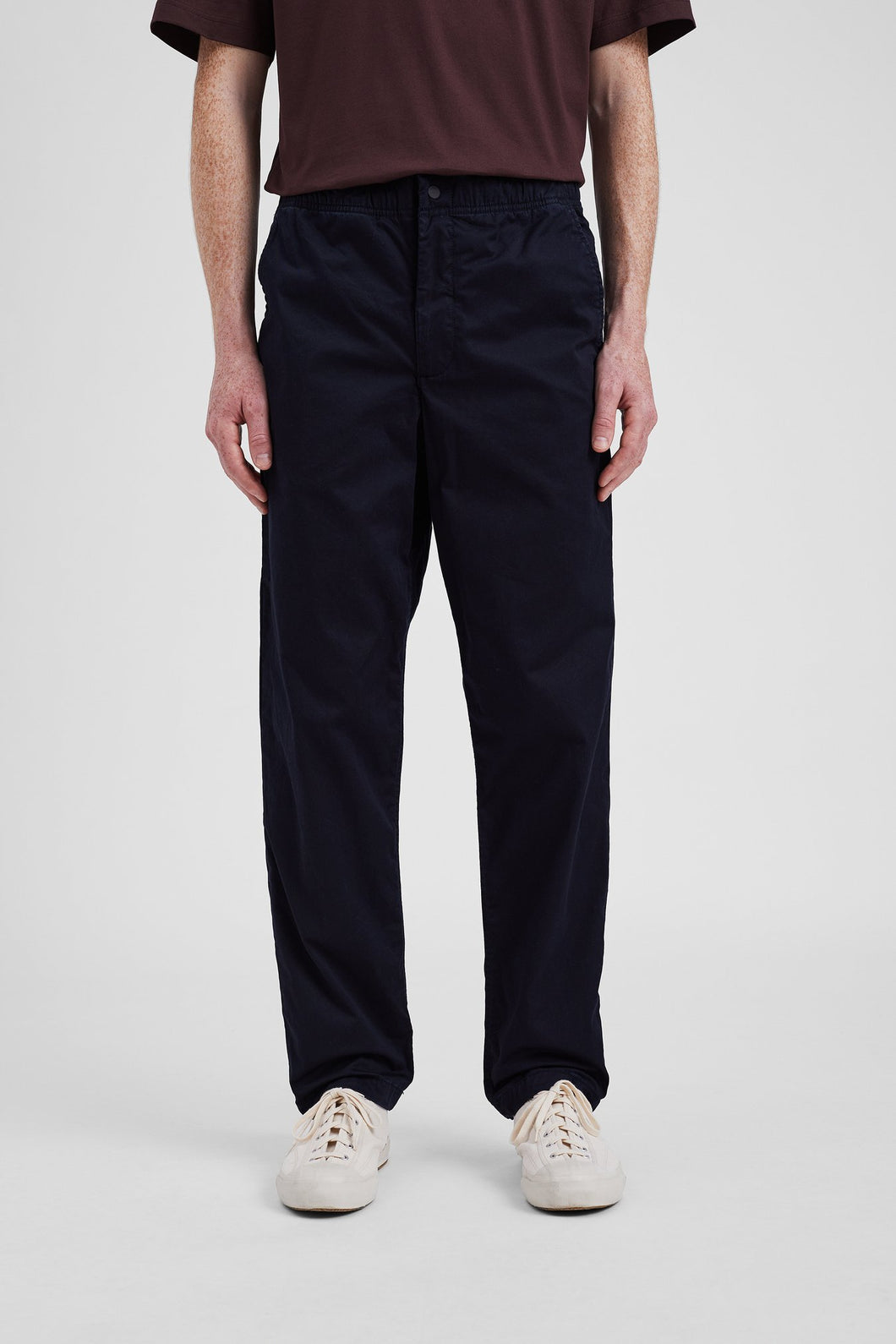 Ezra Relaxed Organic Stretch Twill Trouser, Dark Navy