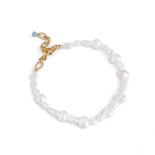 Load image into Gallery viewer, Pearlie Bracelet
