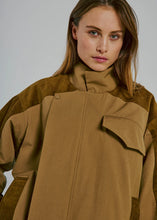 Load image into Gallery viewer, Canna jacket Olive
