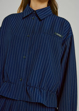 Load image into Gallery viewer, Neo pinstripe short shirt Navy stripes
