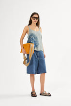 Load image into Gallery viewer, RAHA Denim shorts Washed indigo
