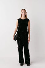 Load image into Gallery viewer, Abia Velvet pant Black
