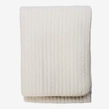 Load image into Gallery viewer, Quilted bed cover 240x240, Ivory
