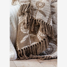 Load image into Gallery viewer, Quilted bed cover 240x240, Ivory
