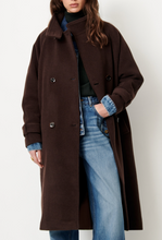 Laden Sie das Bild in den Galerie-Viewer, BLEECKETT Coat, Coffea
