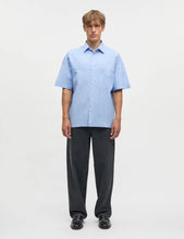 Load image into Gallery viewer, Breuer Cotton Poplin Shirt, White/Bright Cobalt Stripe
