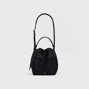 CURVE Bucket Bag, Black