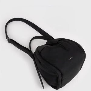 CURVE Bucket Bag, Black