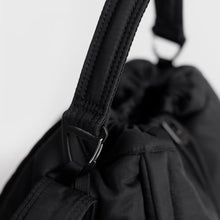 Load image into Gallery viewer, CURVE Bucket Bag, Black
