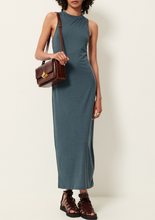 Laden Sie das Bild in den Galerie-Viewer, Kleid DANAE, Eau Douce
