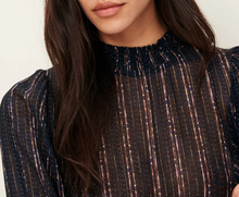 Load image into Gallery viewer, DUCHESS Blouse Plumilux
