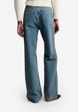 Load image into Gallery viewer, Elisabeth jeans, Faded Indigo
