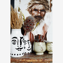 Load image into Gallery viewer, Flower pot w/ face imprint
