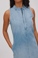 Load image into Gallery viewer, Fee Light denim dress, Light wash
