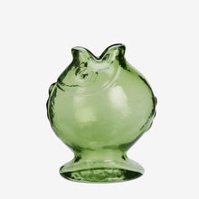 Laden Sie das Bild in den Galerie-Viewer, Vase aus Glas in Fischform
