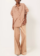 Load image into Gallery viewer, FONTANIA Shirt Toffee Blush
