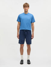 Laden Sie das Bild in den Galerie-Viewer, Frode Logo-T-Shirt, Hellkobalt
