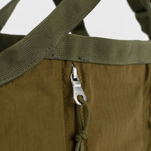 Load image into Gallery viewer, GRID Expandable Crossbody Bag, Olive
