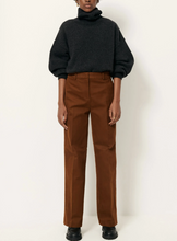 Load image into Gallery viewer, GUEPARD Pants Bruyere
