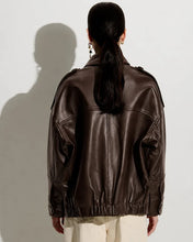 Laden Sie das Bild in den Galerie-Viewer, HARRIBOYD Leather Jacket, Coffee
