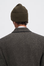 Load image into Gallery viewer, Wool Rib Hat Moss Green
