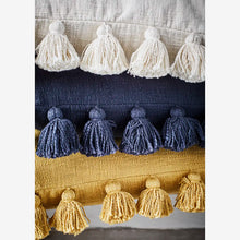 Load image into Gallery viewer, Cushion cover w. tassels 60x60 Offwhite
