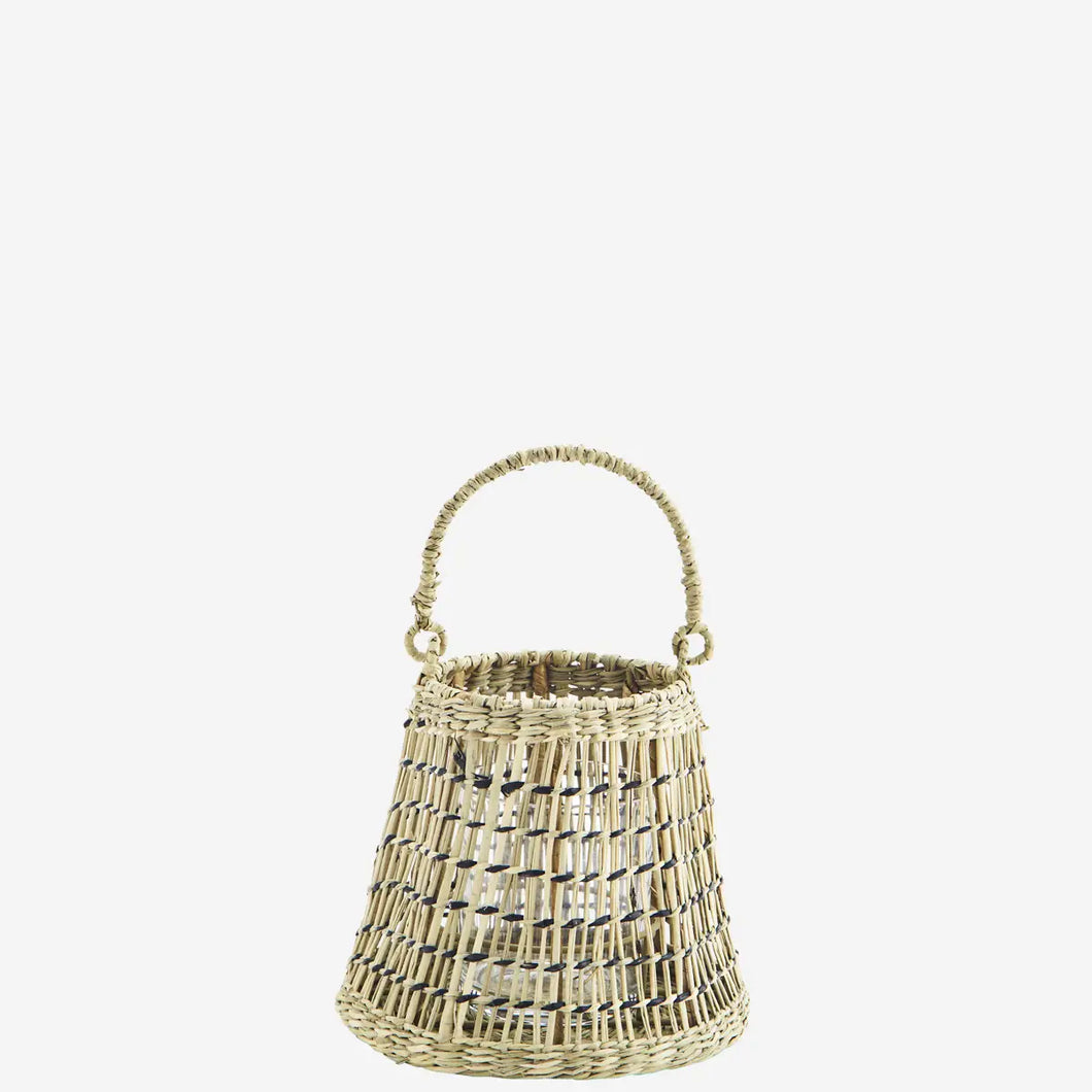 Seagrass lantern
