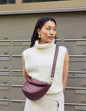 Load image into Gallery viewer, Leo Twisted Handle Dark Cherry Soft Grain Leather
