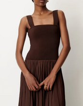 Laden Sie das Bild in den Galerie-Viewer, MAGNANI Dress, Ganache
