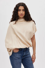 Load image into Gallery viewer, MIST Ripple drape blouse, Sand
