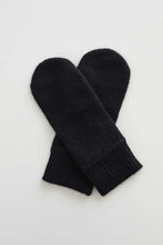 Load image into Gallery viewer, Cashmere mittens, Black
