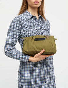 Tian Moxie Clutch, Military Olive