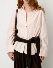 Load image into Gallery viewer, NEOMI Shirt, Petal
