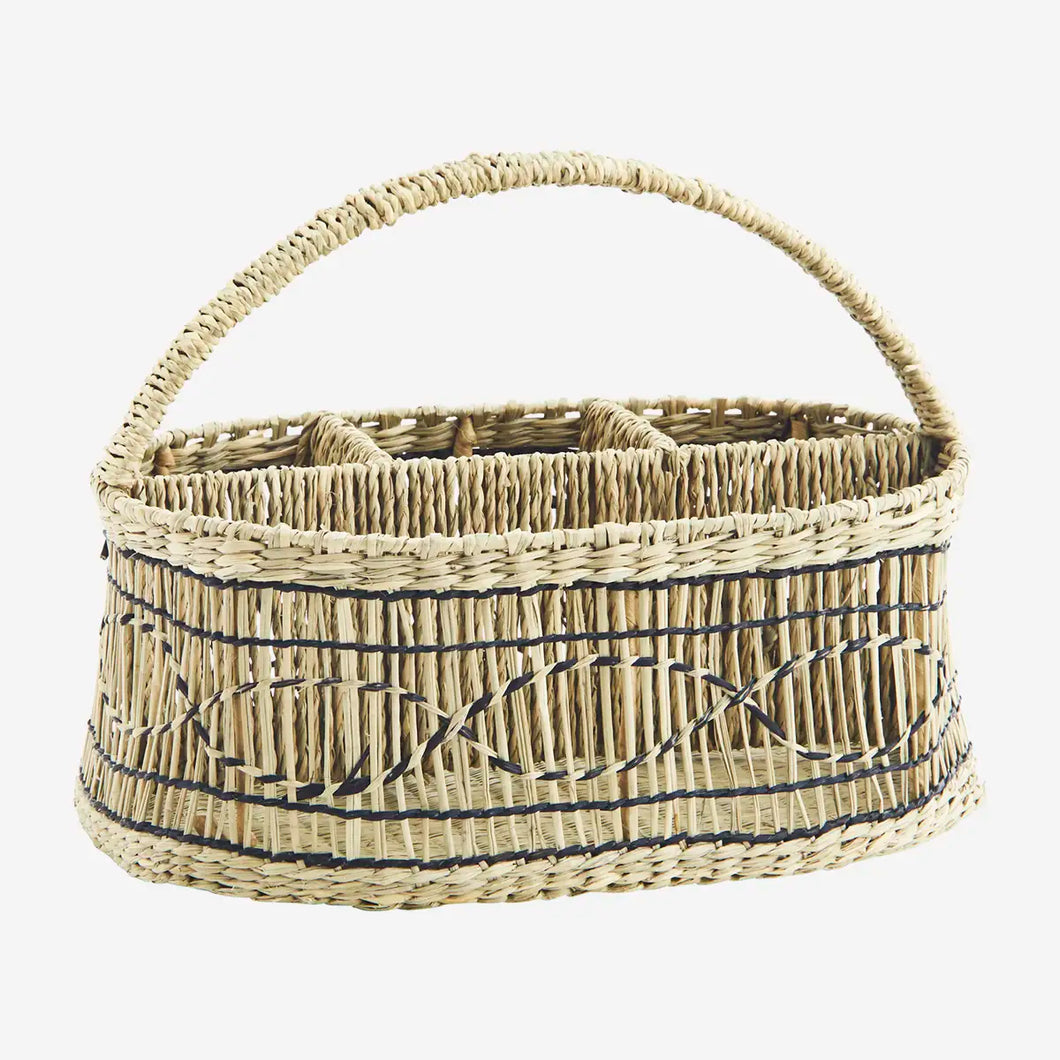 Oval seagrass organizer