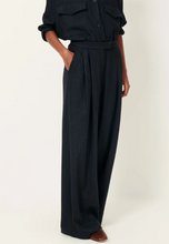 Load image into Gallery viewer, OROZCO Pants Navysand

