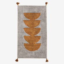 Load image into Gallery viewer, Tufted cotton runner with tassels 70x140 cm
