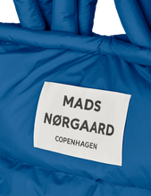 Laden Sie das Bild in den Galerie-Viewer, Kissentasche, True Blue
