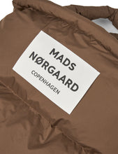 Laden Sie das Bild in den Galerie-Viewer, Light Ribstop Pillow Bag, Cocoa
