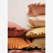Load image into Gallery viewer, Ruffle cushion cover 50x50cm, Rust
