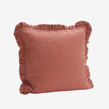 Load image into Gallery viewer, Ruffle cushion cover 50x50cm, Maroon
