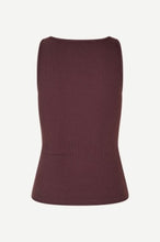 Load image into Gallery viewer, Saamanza tank top 15120 Raisin
